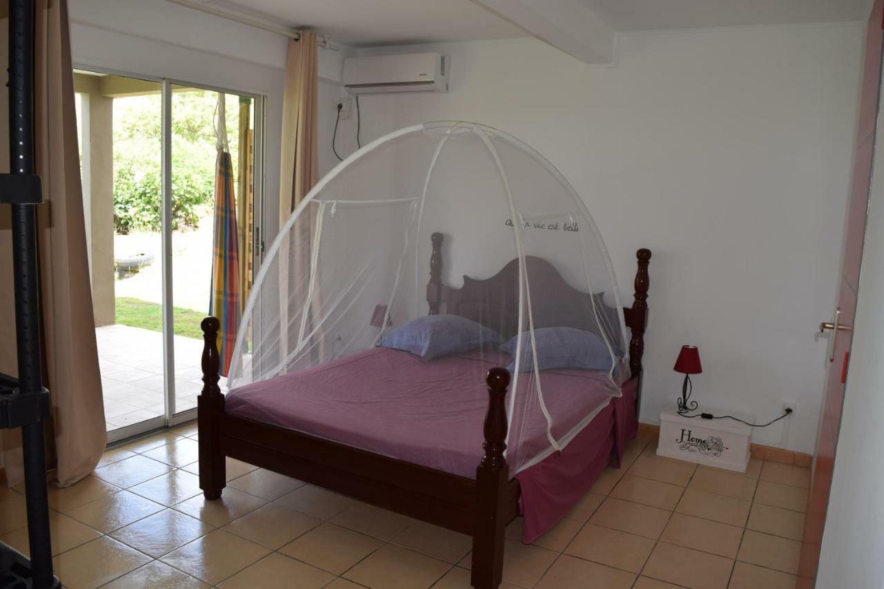 Appartement Vue Mer Ле Карбе Екстериор снимка